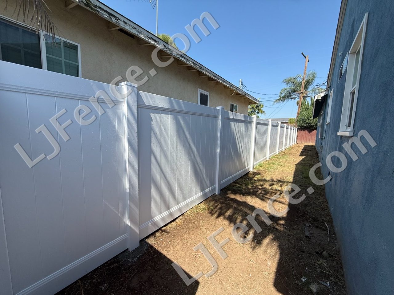 6FT White Vinyl Privacy Fence