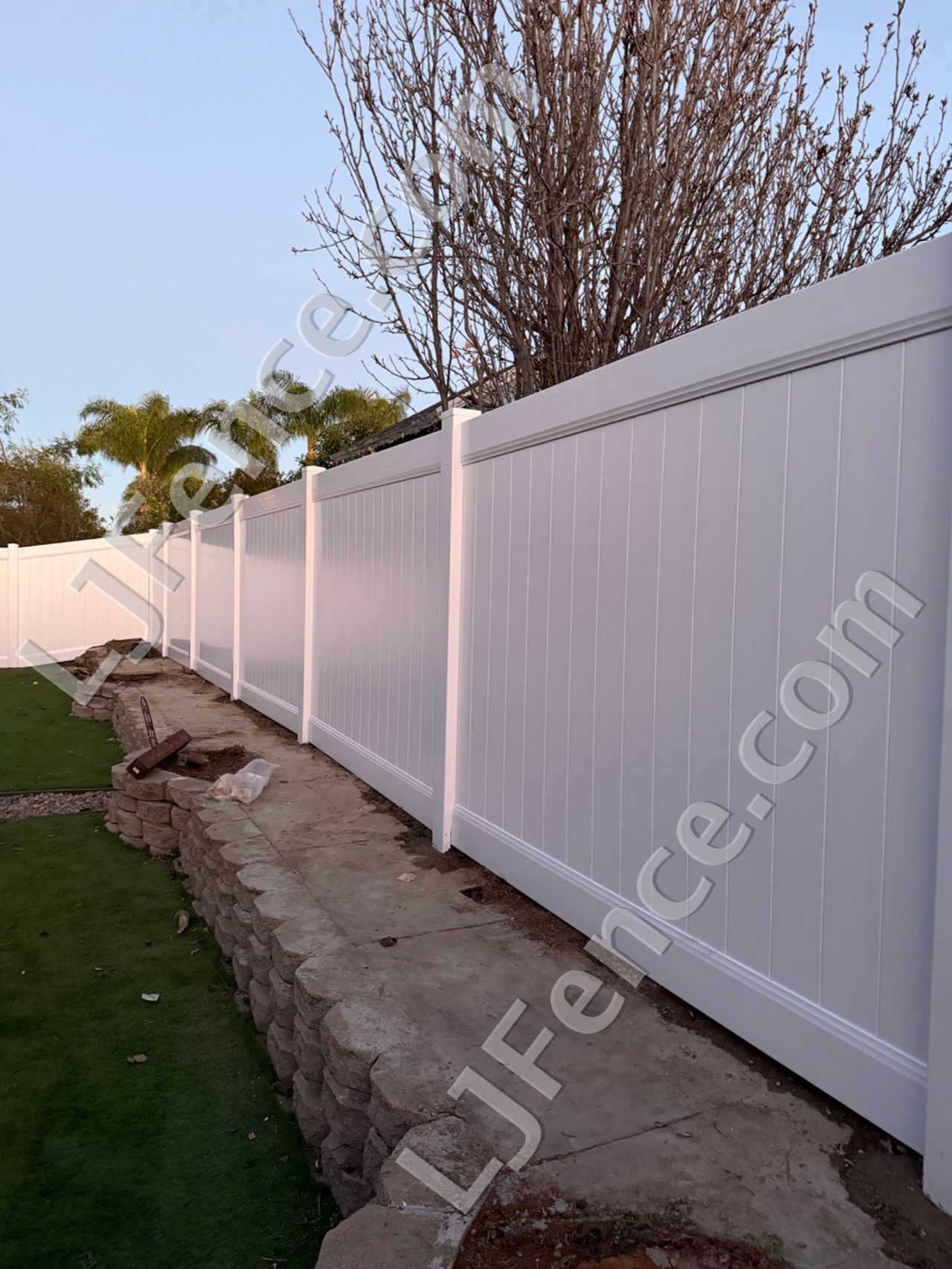 6FT White Vinyl Privacy Fence
