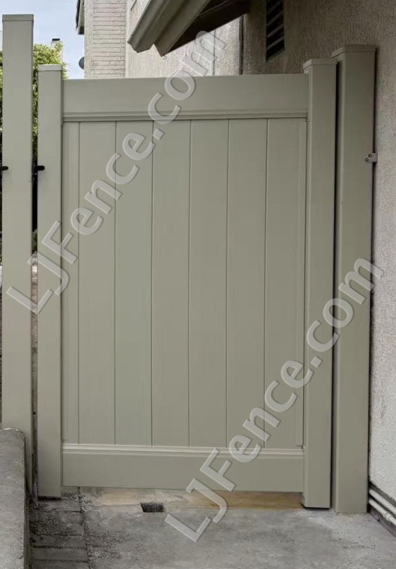 6FT Tan Vinyl Privacy Fence