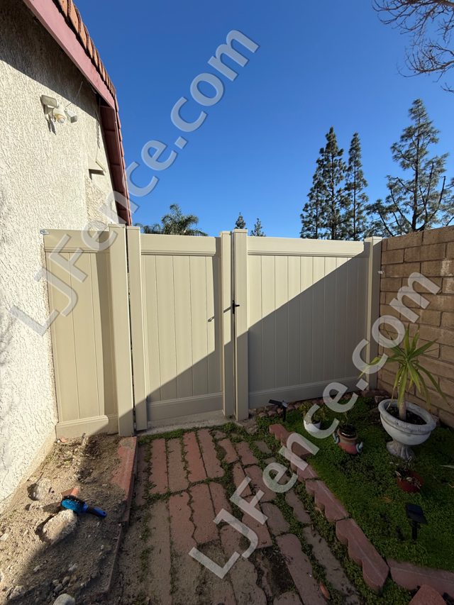 6FT Tan Vinyl Privacy Fence