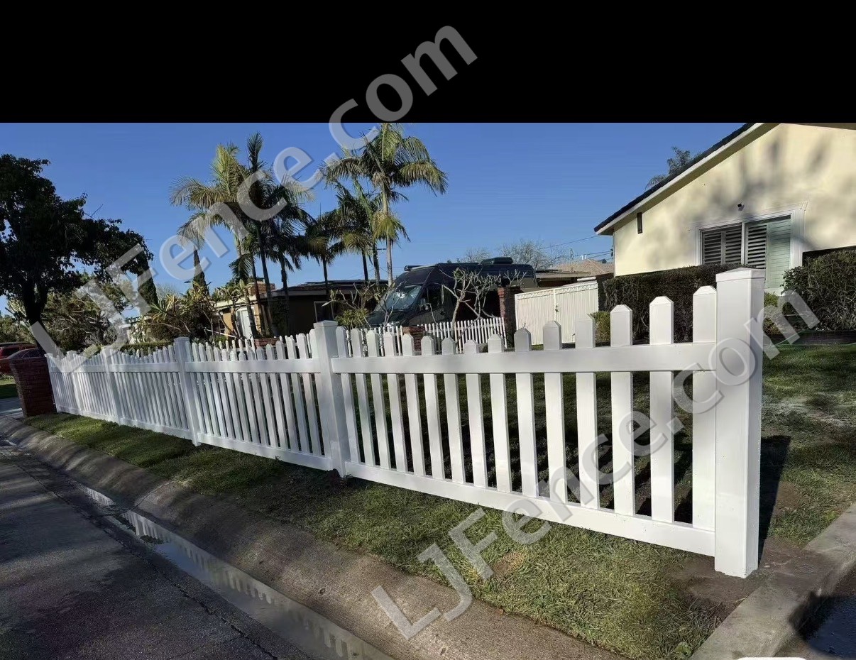 4FT White Open Picket Fence