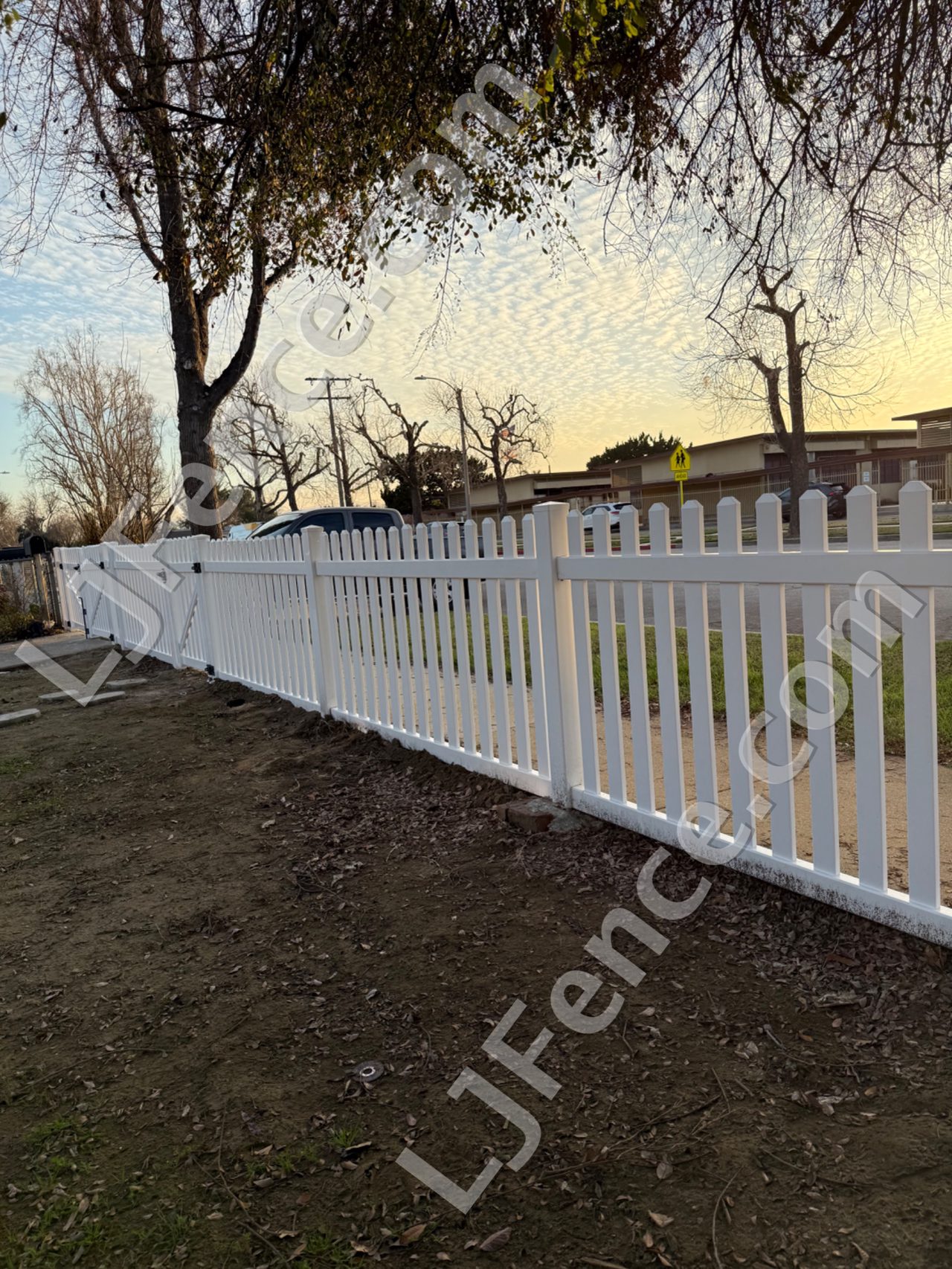 4FT White Open Picket Fence