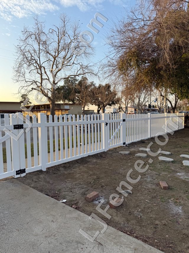 4FT White Open Picket Fence
