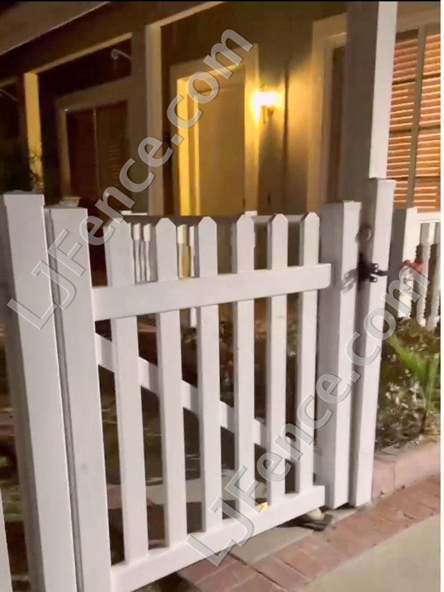 4FT White Open Picket Fence