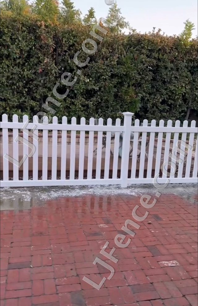 4FT White Open Picket Fence