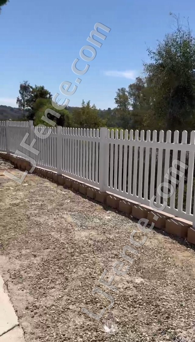 4FT White Open Picket Fence