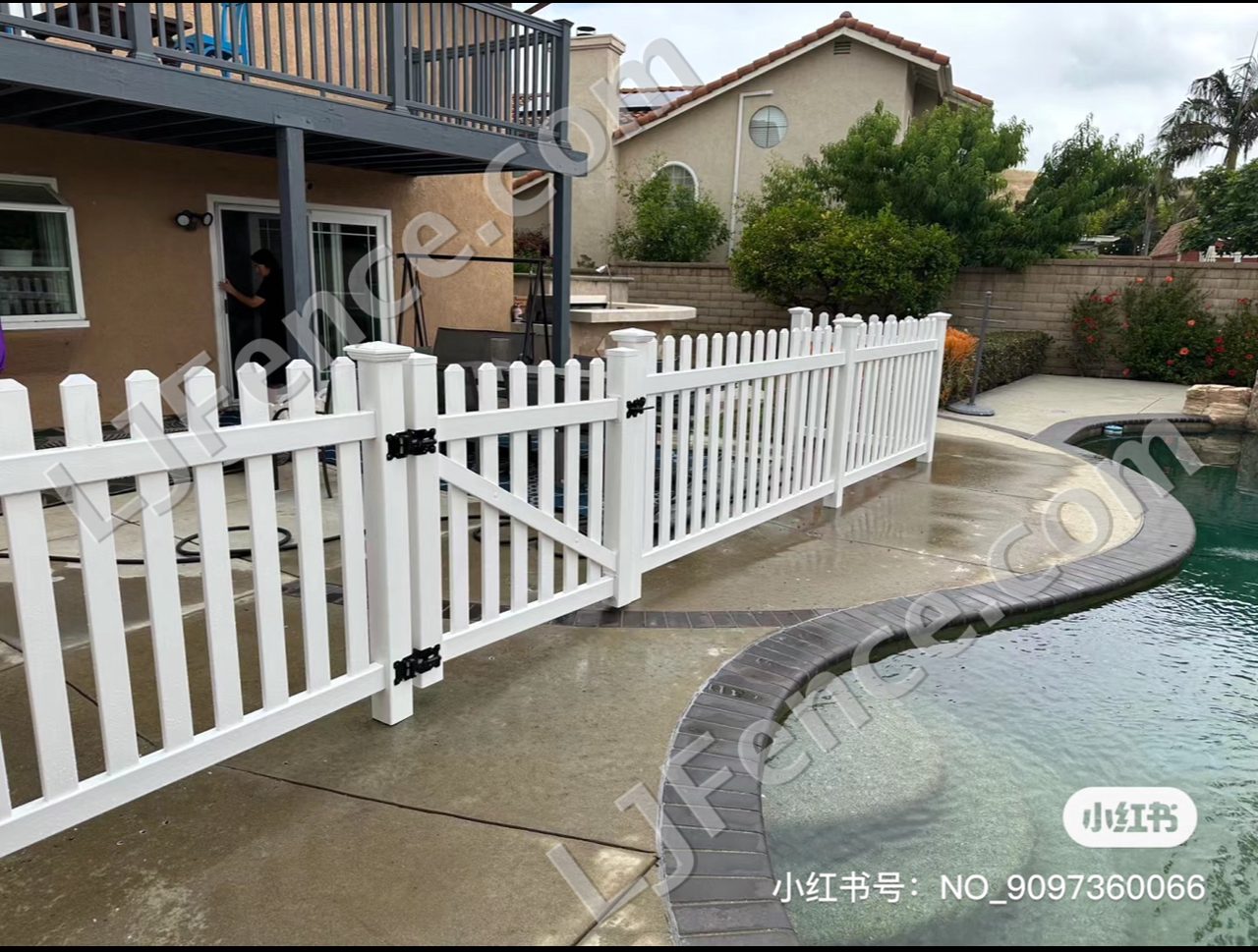 4FT White Open Picket Fence