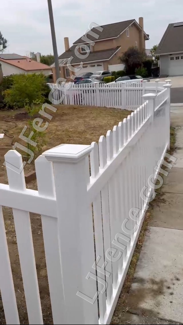 4FT White Open Picket Fence