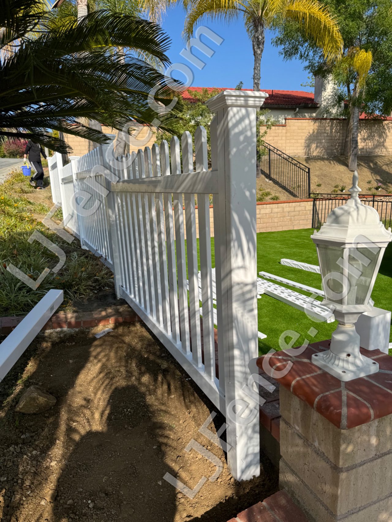 4FT White Open Picket Fence