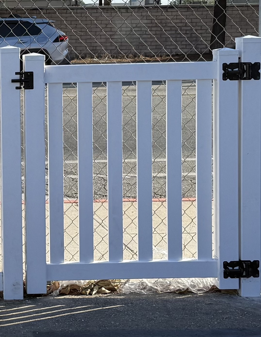 4'x4' White flat top Picket Gate